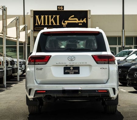 Toyota Land Cruiser 2024, photo 4 of 4