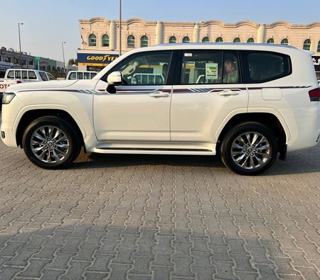 Toyota Land Cruiser  2025, photo 2 of 4
