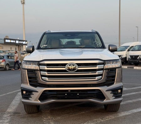 Toyota Land Cruiser 2025, photo 4 of 4