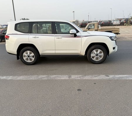 Toyota Land Cruiser  2025, photo 4 of 4