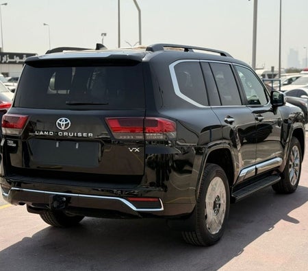 Black Toyota Land Cruiser 2025