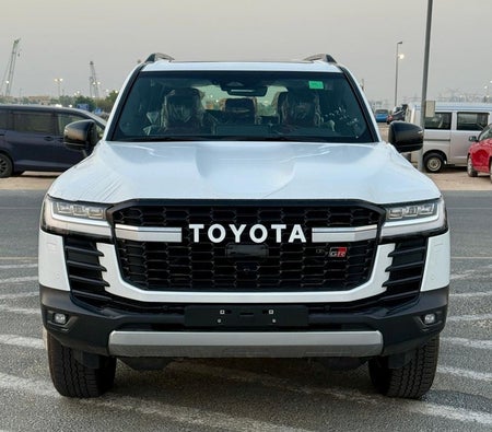 Toyota Land Cruiser 2025, photo 3 of 4
