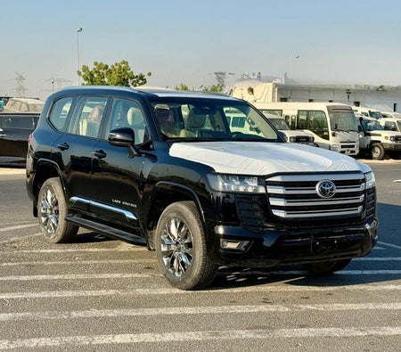 Toyota Land Cruiser 2025, photo 2 of 4