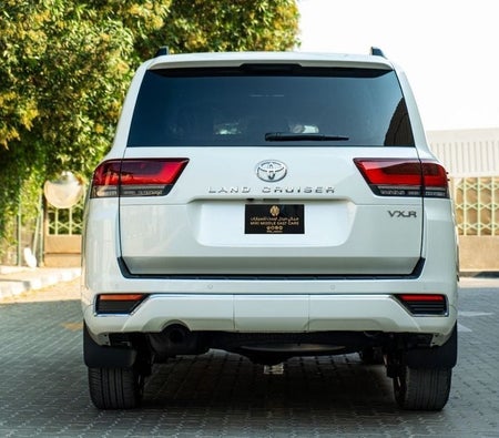 Toyota Land Cruiser 2025, photo 4 of 4