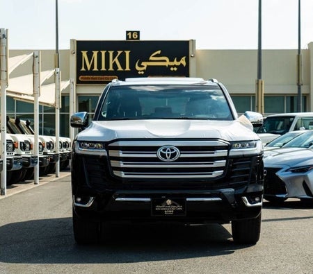 Toyota Land Cruiser 2025, photo 2 of 4