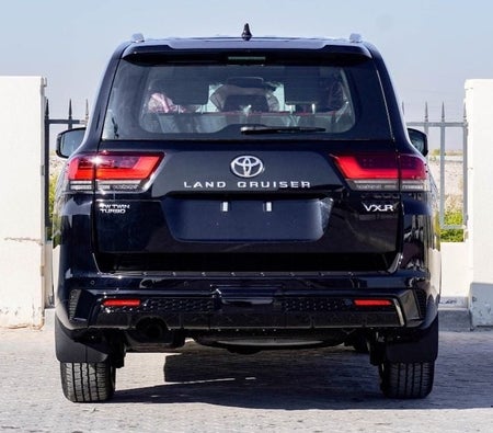 Toyota Land Cruiser 2025, photo 4 of 4