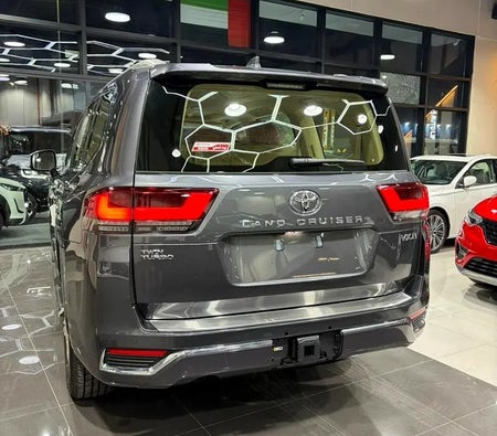  Toyota Land Cruiser VXR 2026