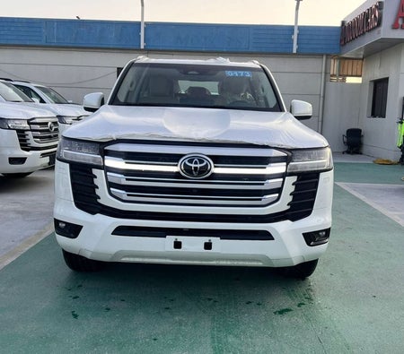 Toyota Land Cruiser  2026, photo 2 of 4