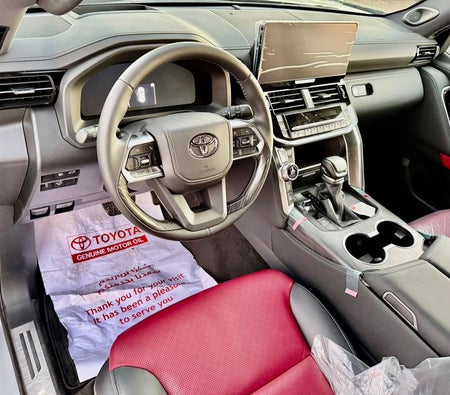 Toyota Land Cruiser VXR 3.5L 2026, photo 3 of 4