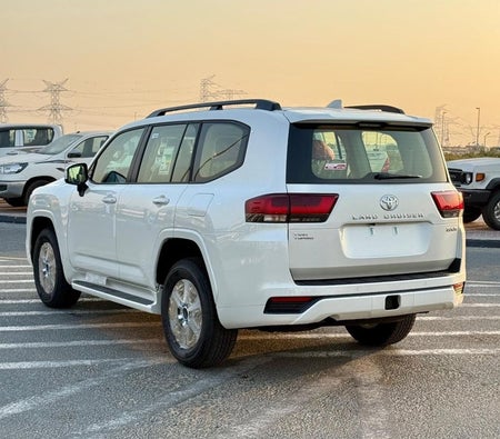 Toyota Land Cruiser 2026, photo 4 of 4