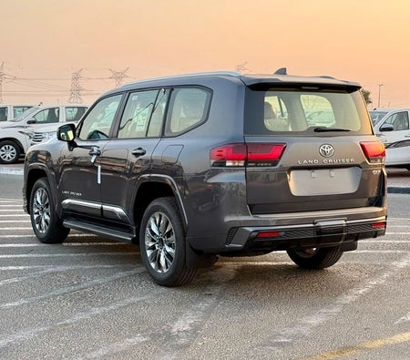 Toyota Land Cruiser 2026, photo 4 of 4