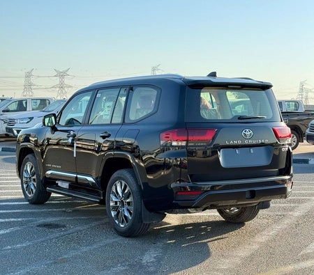 Toyota Land Cruiser 2026, photo 4 of 4