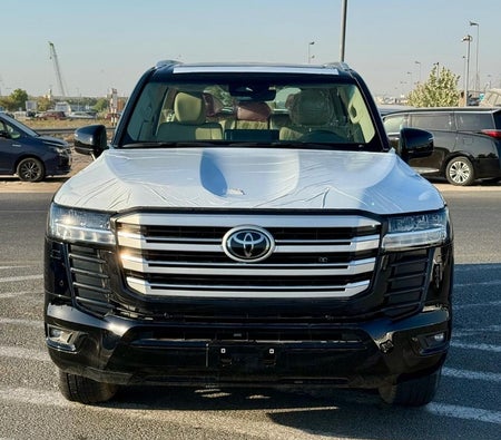 Toyota Land Cruiser 2026, photo 3 of 4