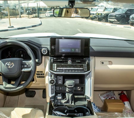 Toyota Land Cruiser 2026, photo 4 of 4