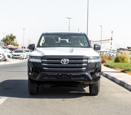Toyota Land Cruiser 2026, photo 2 of 4