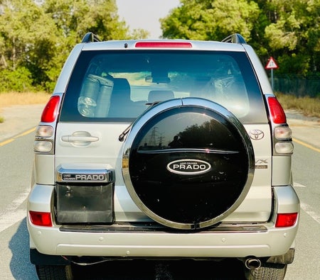 Silver Toyota Prado 2008
