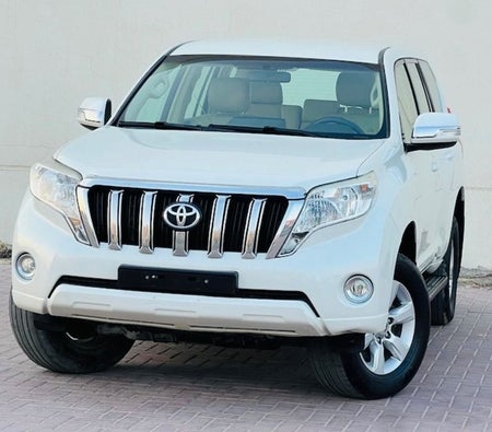 Blanc Toyota Prado 2014