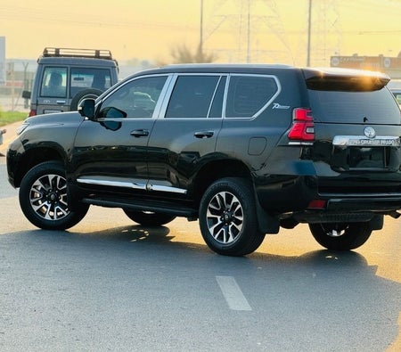 Noir Toyota Prado 2015