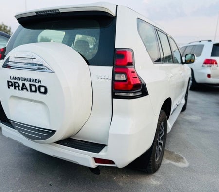 Blanc Toyota Prado 2018