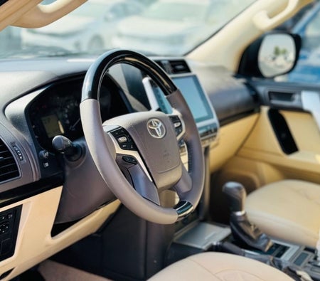 Negro Toyota Prado 2019