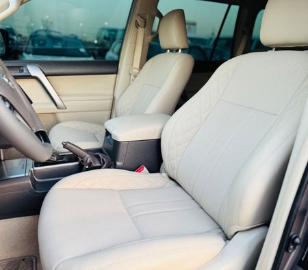 Goud Toyota Prado 2019
