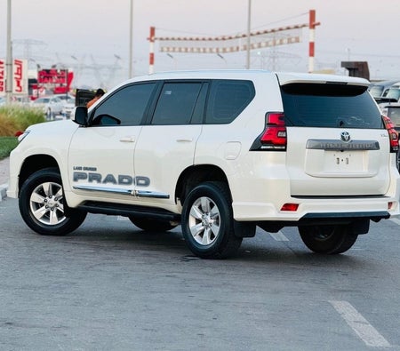 Blanc Toyota Prado 2020