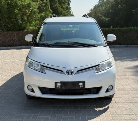 Toyota Previa 2020, photo 2 of 4