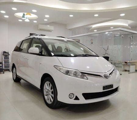 Toyota Previa SE 2020, photo 2 of 4