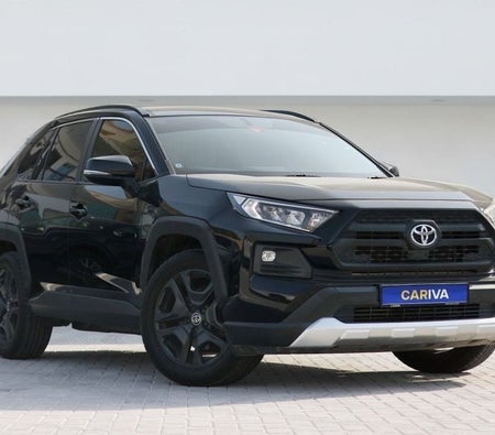 zwart Toyota RAV4 2022