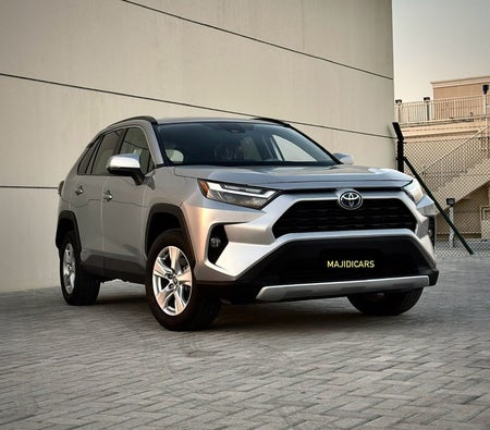Toyota RAV4 2024, photo 2 of 4