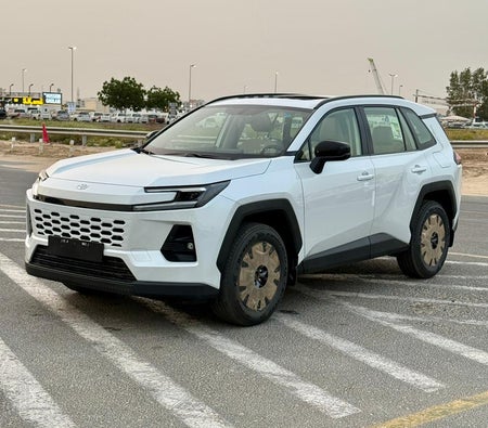 Toyota RAV4 Limited 2026, photo 3 of 4
