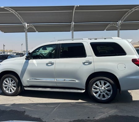Toyota Sequoia Platinum Luxury 2022, photo 4 of 4