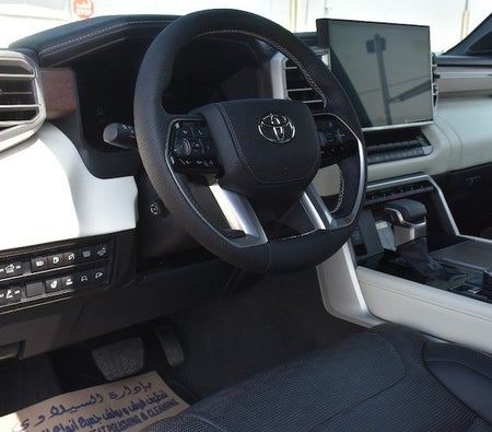 Toyota Tundra Crewmax Platinum 2023, photo 2 of 4