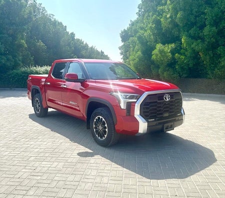 Toyota Tundra Limited 2024, photo 3 of 4