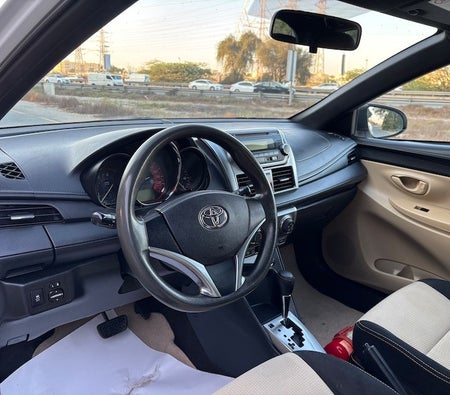 Toyota Yaris Basic Plus 2017, photo 3 of 4