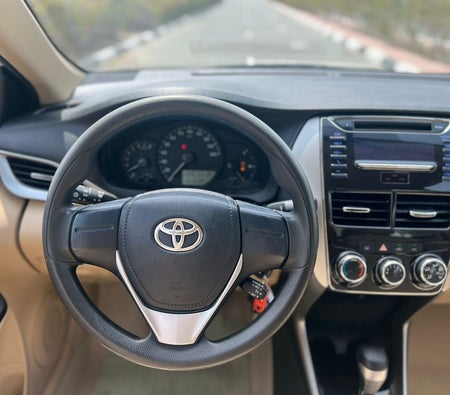 White Toyota Yaris 2020
