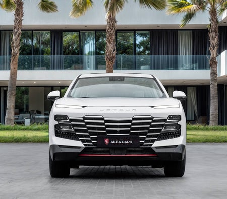 White Jetour Dashing 1.6T Luxury 2026