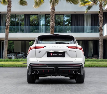 White Jetour Dashing 1.6T Luxury 2026