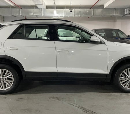 Weiß Volkswagen T Roc LIFE+ 2023 Weiß Volkswagen T Roc LIFE+ 2023