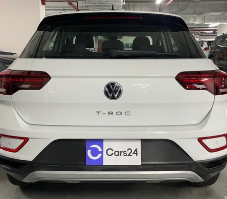 Weiß Volkswagen T Roc LIFE+ 2023 Weiß Volkswagen T Roc LIFE+ 2023