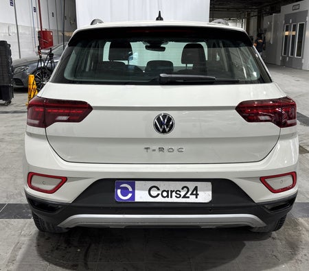 Gray Volkswagen T Roc LIFE+ 2024 Gray Volkswagen T Roc LIFE+ 2024