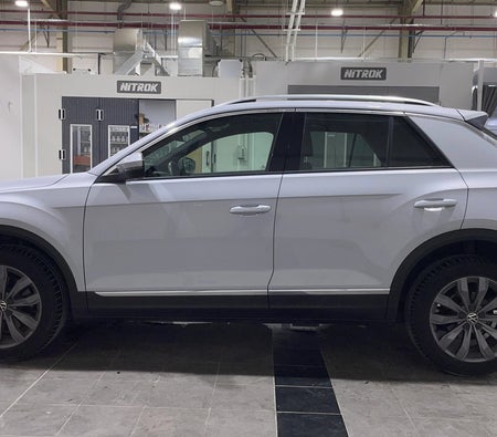 أبيض فولكس فاغن T Roc Sport 2021