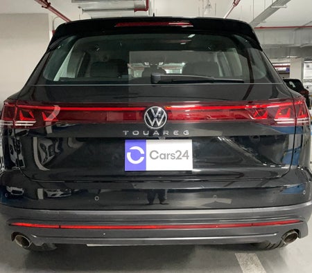 Black Volkswagen Touareg TRENDLINE 2025