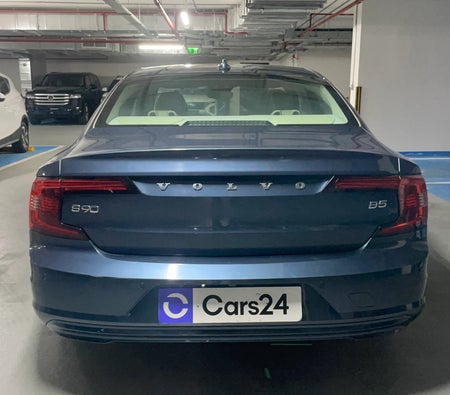Grijs Volvo S90 B5 CORE 2023