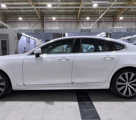 White Volvo S90 B5 ULTIMATE BRIGHT 2024