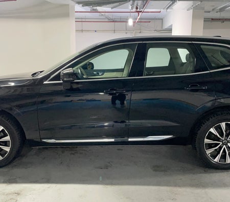 Black Volvo XC60 B5 Plus Bright 2023