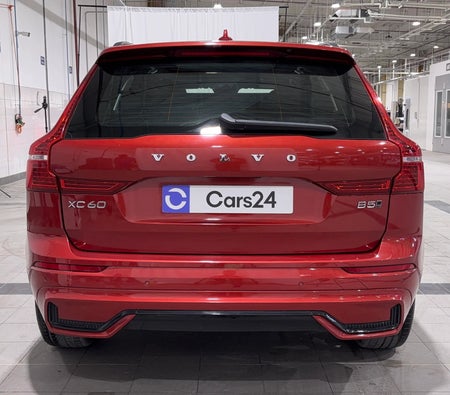 rojo Volvo XC60 B5 Ultimate Dark 2022
