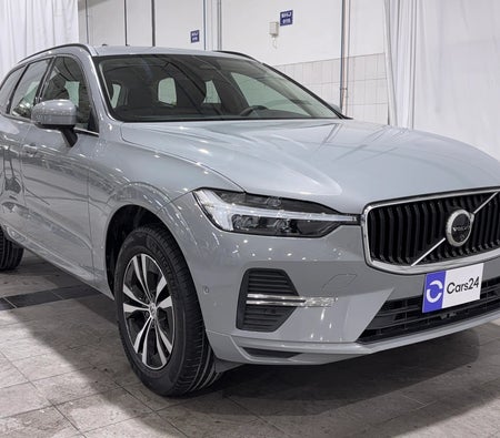 Silber Volvo XC60 CORE 2024 Silber Volvo XC60 CORE 2024
