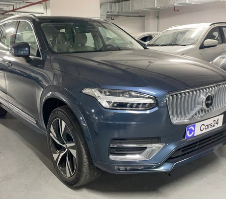 أزرق فولفو XC90 B5 Plus Bright 2024 أزرق فولفو XC90 B5 Plus Bright 2024