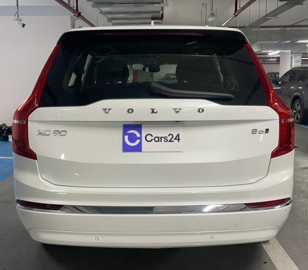 White Volvo XC90 B6 Ultimate Bright 2024